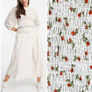 ASOS Shirred Bodice Midi Smock Dress White Ditsy Floral Size 2